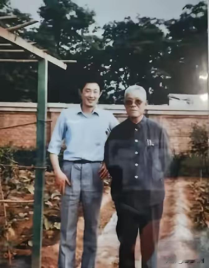 致敬：视死如归的韩先楚将军[祈祷][祈祷][祈祷][玫瑰][玫瑰][玫瑰]