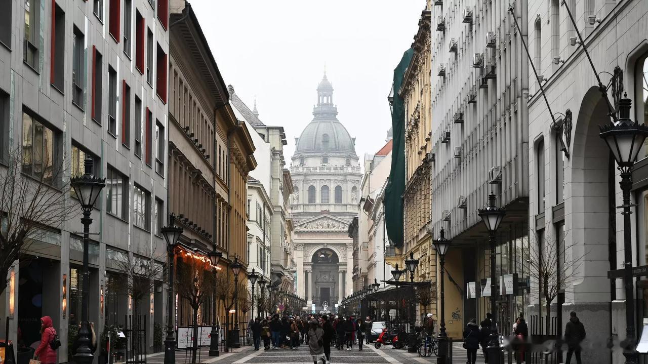 西雅尔多：匈牙利因“友谊”输油管道的关闭而阻止欧盟第20轮反俄制裁

匈牙利外交