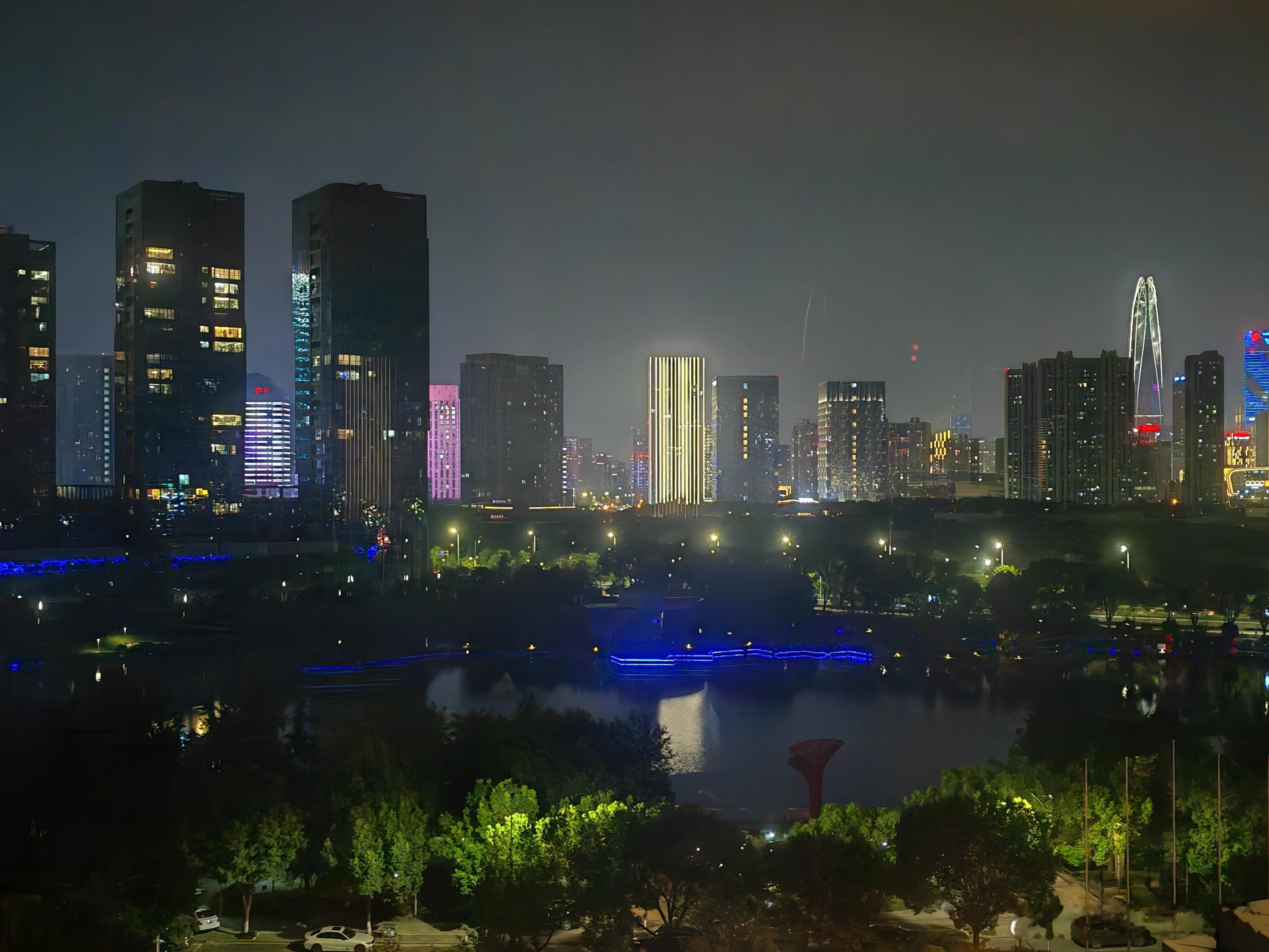 早上好，各位。第一次来宁波，很漂亮的一座城市。[good]  ​​​
