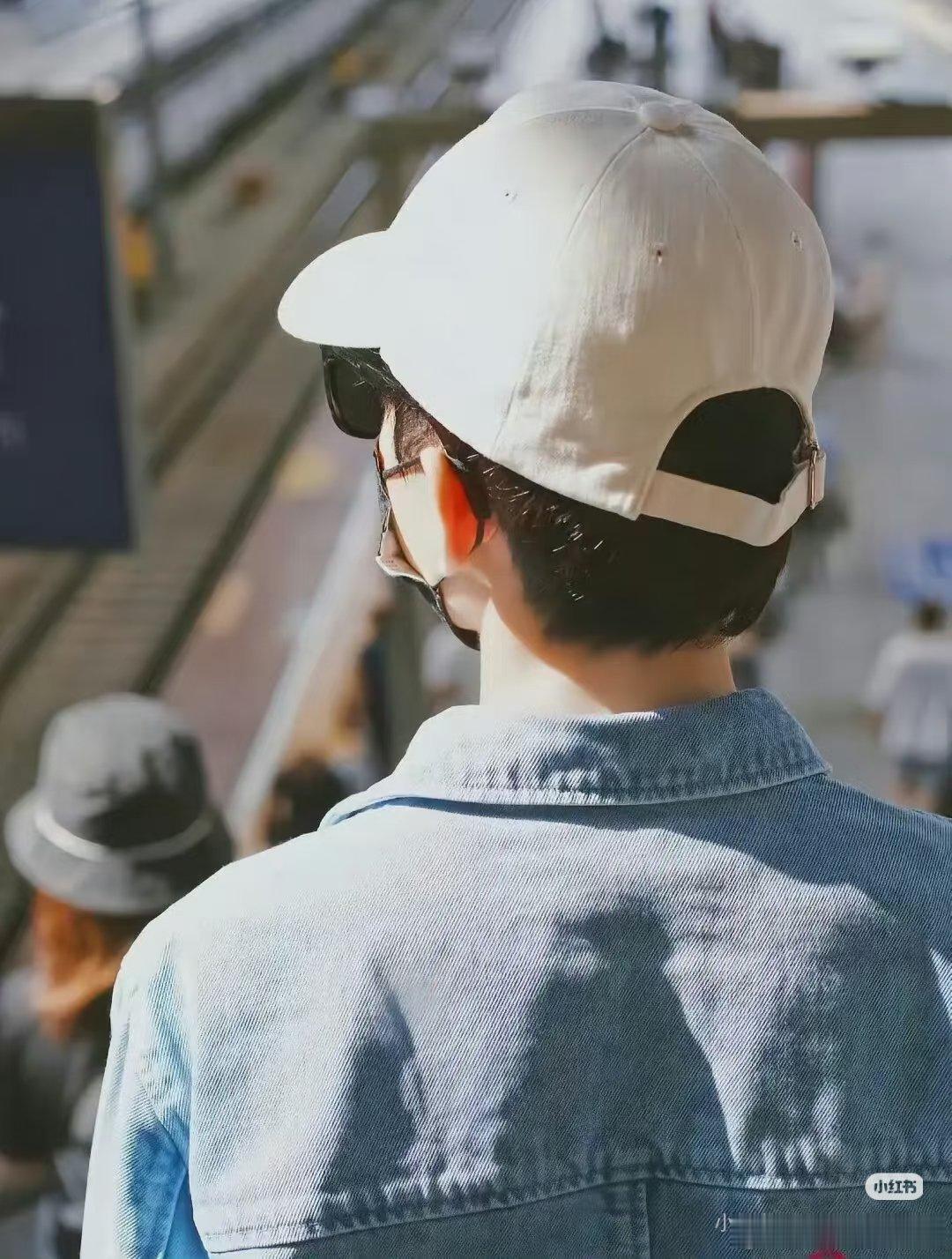 赴山海还在不断创造新的奇迹，就是说，哥啥时候出现一下啊，感觉好久好久好久没有见到