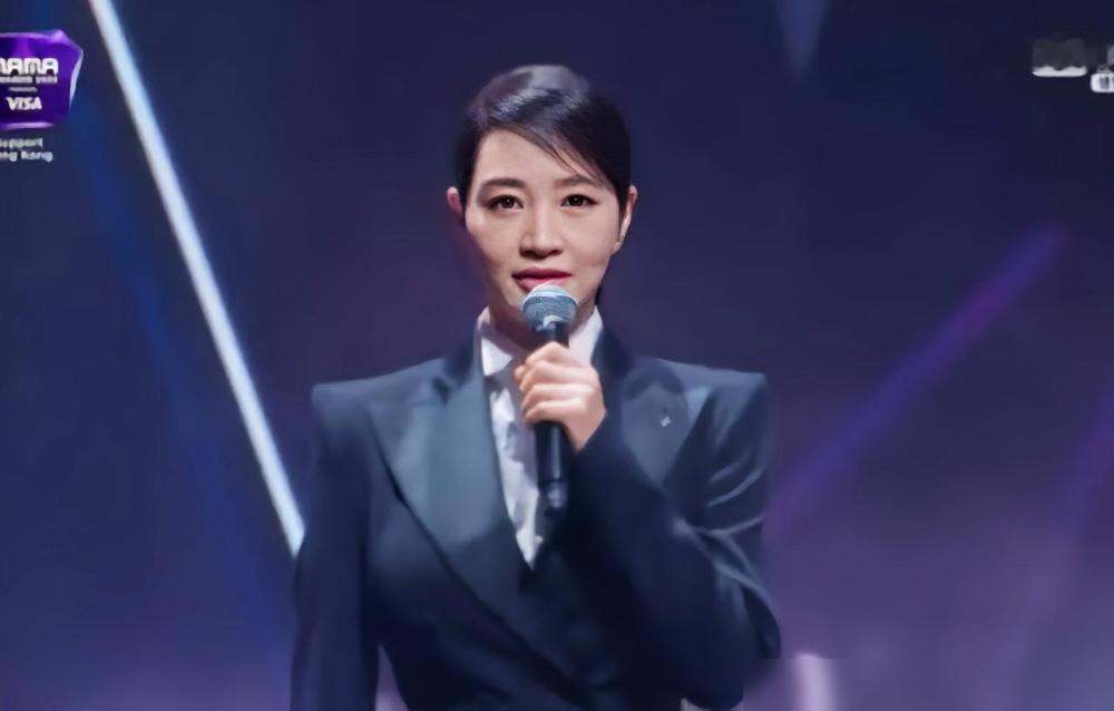 如今再看2016年热门韩剧《信号》三位主演的现状：

说下我看到的情况吧，就是这