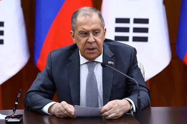 谁能想到，这回把俄罗斯逼到这一步的，不是美国，反倒是英法。
3月10号那天，几枚