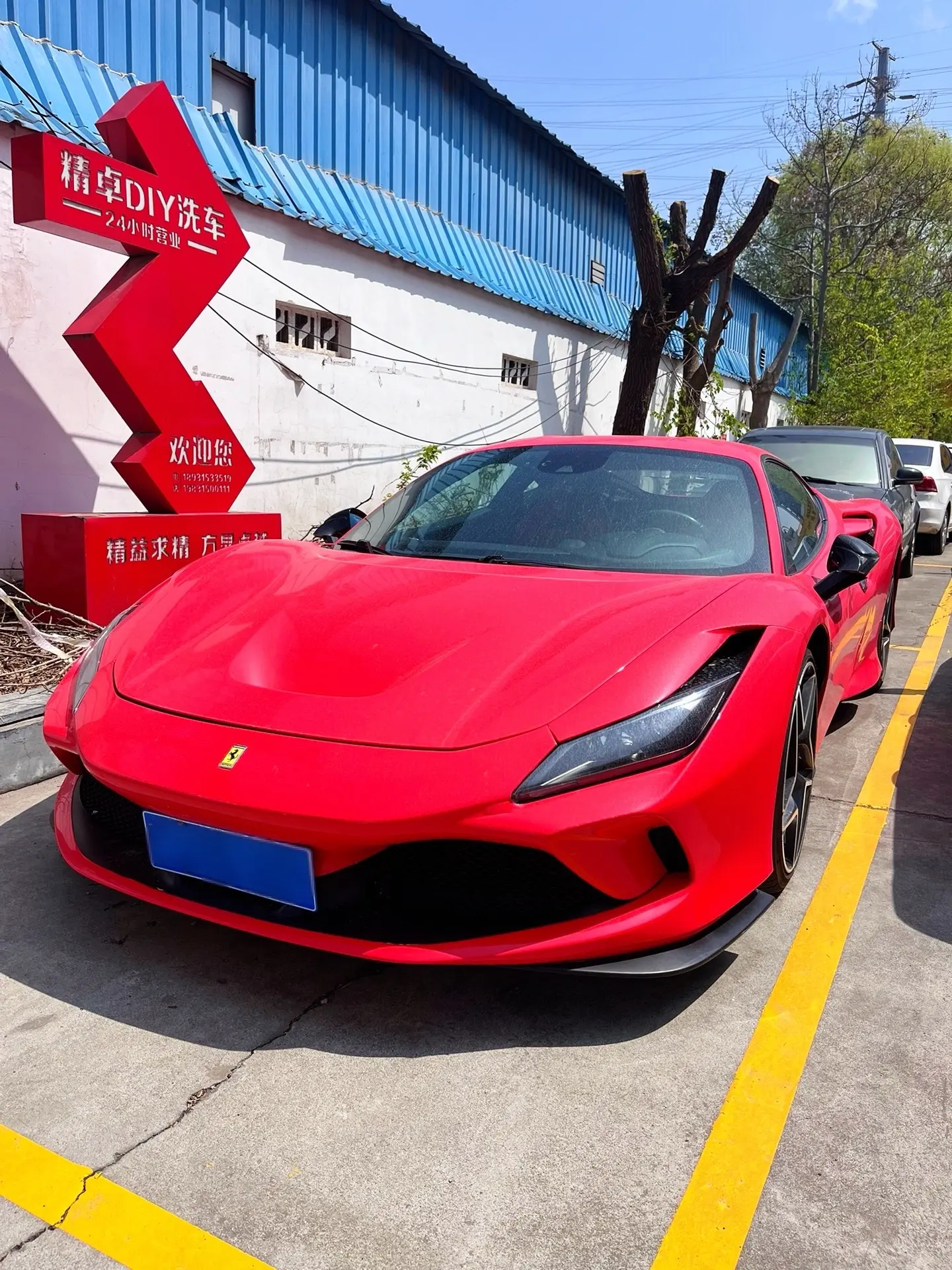 🏎️F8🏎️。纯粹的双涡轮增压V8引擎Ferrari  F8☄️ ...