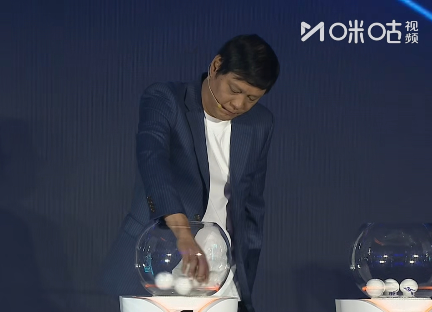 #新赛季亚冠精英联赛抽签##新赛季亚冠二抽签#新赛季亚冠二东亚区抽签正在进行，中