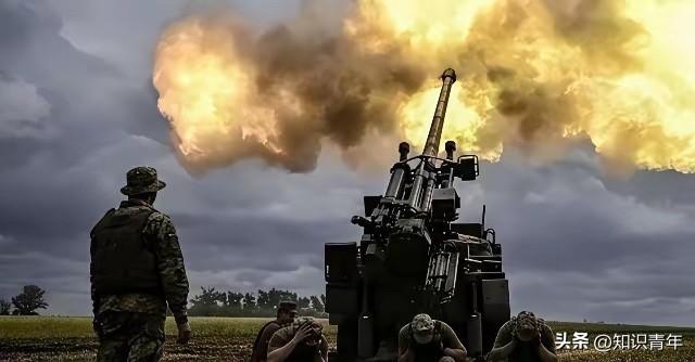 俄乌战场这面镜子，照出了太多被光环掩盖的残酷现实。其中最刺眼的一条就是：再先进的