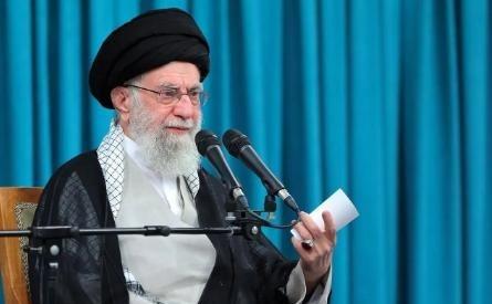 以色列打巴勒斯坦，没人帮。以色列打黎巴嫩，没人帮。以色列打胡塞，没人帮。以色列打