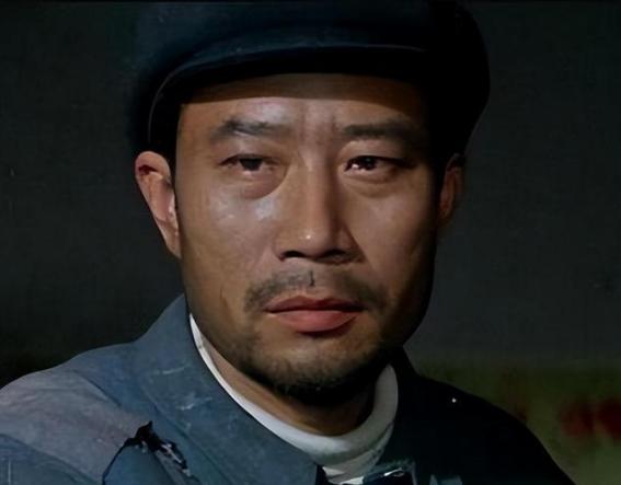 1990年，导演请李雪健主演焦裕禄。

不料，焦裕禄的妻子得知后，立马摆了摆手，