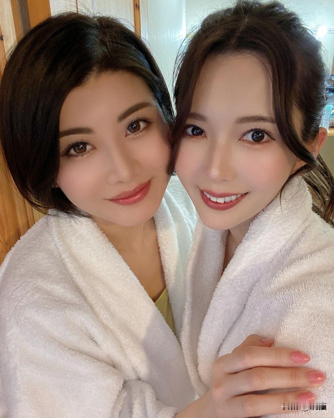 [撒花]年底了，”志玲“和好友齐出动烤肉，购物[比心]