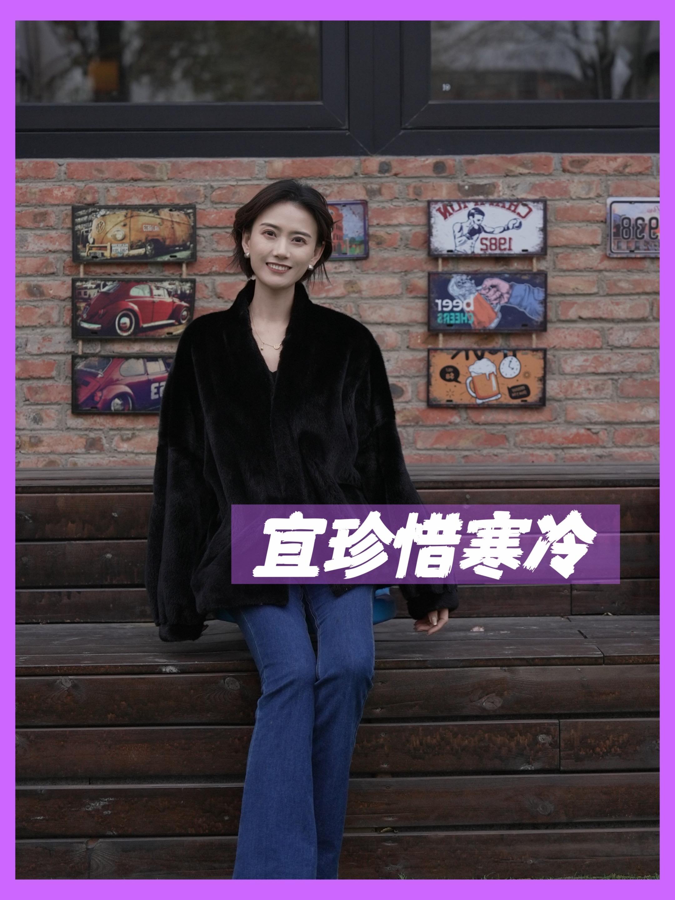 “我在冬天总比在夏天更聪明。热气、所有的花朵与芬芳让人无所事事，而寒冷...