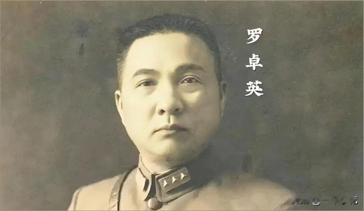 1939年，他带18万大军3天丢掉南昌，被蒋介石痛骂蠢才，两年后他用一场史诗级大