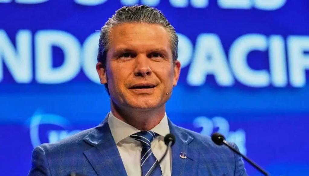 赫格塞思，已经被特朗普盯上了。英国媒体昨天把话说死：这位主张对伊朗动手的国防部长