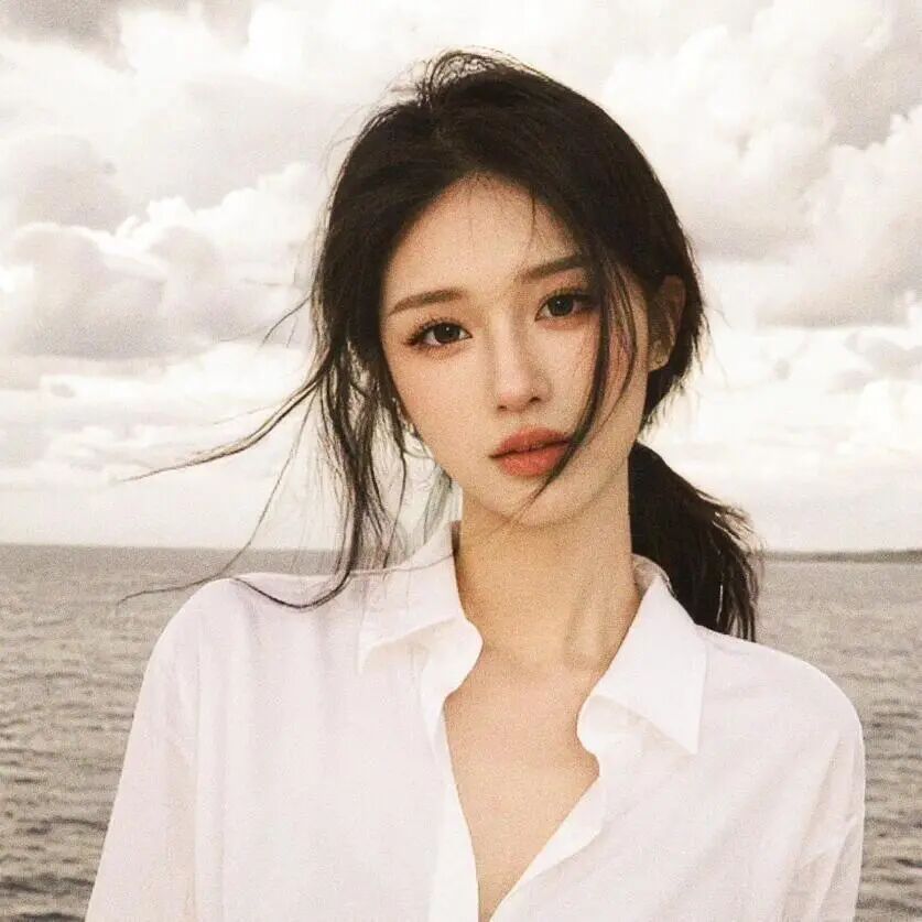 𝗪𝗲𝗖𝗵𝗮𝘁头像 ​​​‖女生头像‖氛围感‖优质女头‖小众高级 ​​