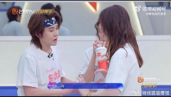 李小冉叫王濛乖孩子乘风2026王濛再霸气，在李小冉的 “乖孩子” 面前也乖乖听话