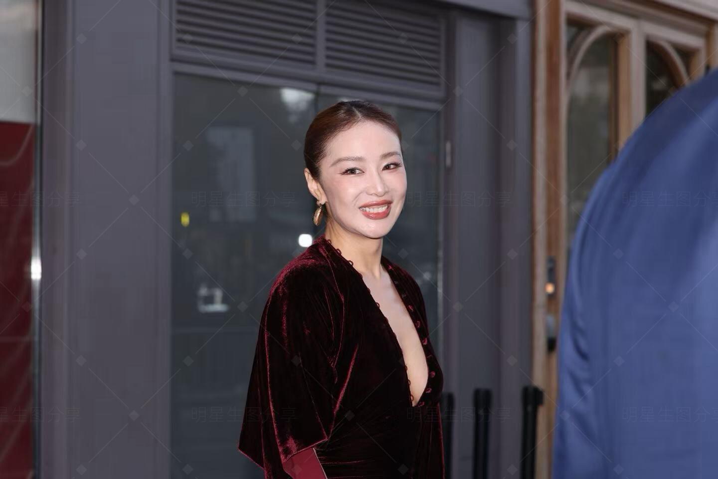 高叶时装周，太有大嫂气场啦 ​​​