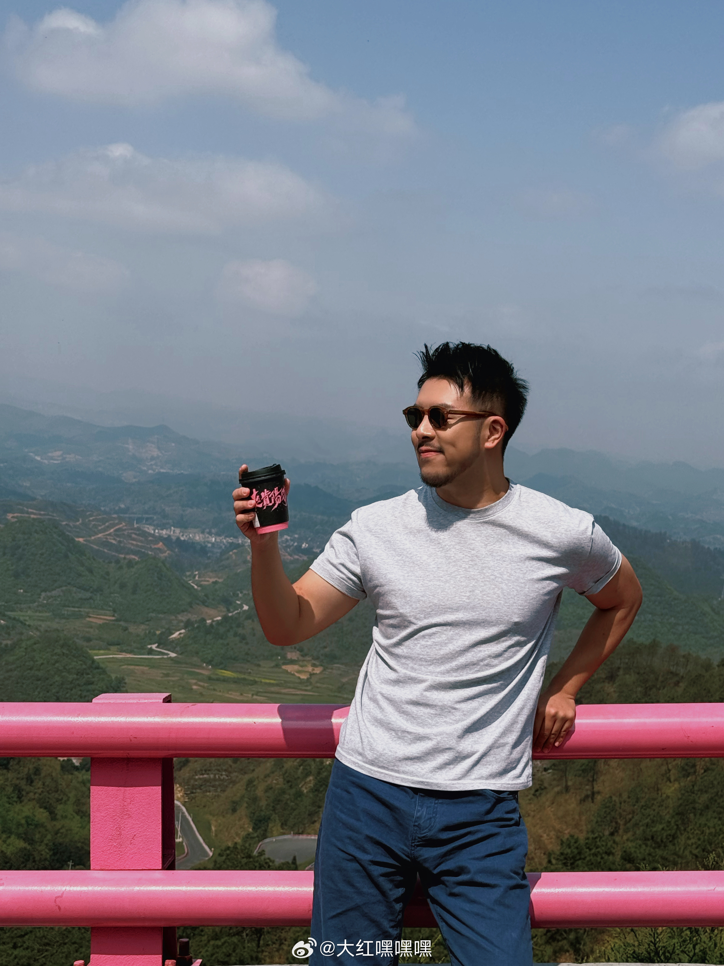 爽爽贵阳心之所向 把生活搬到贵州第20届贵州旅游产业发展大会S弯咖啡get✅在贵