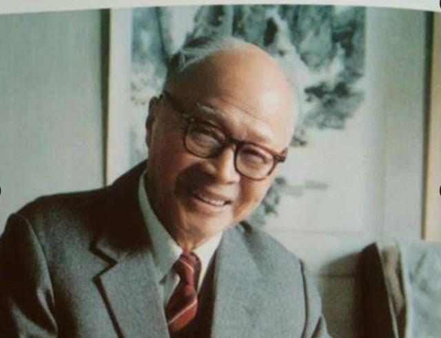 1960年，苏联违约，召回了在华科学家。临走时，一苏联专家悄悄告诫核研所：你们有