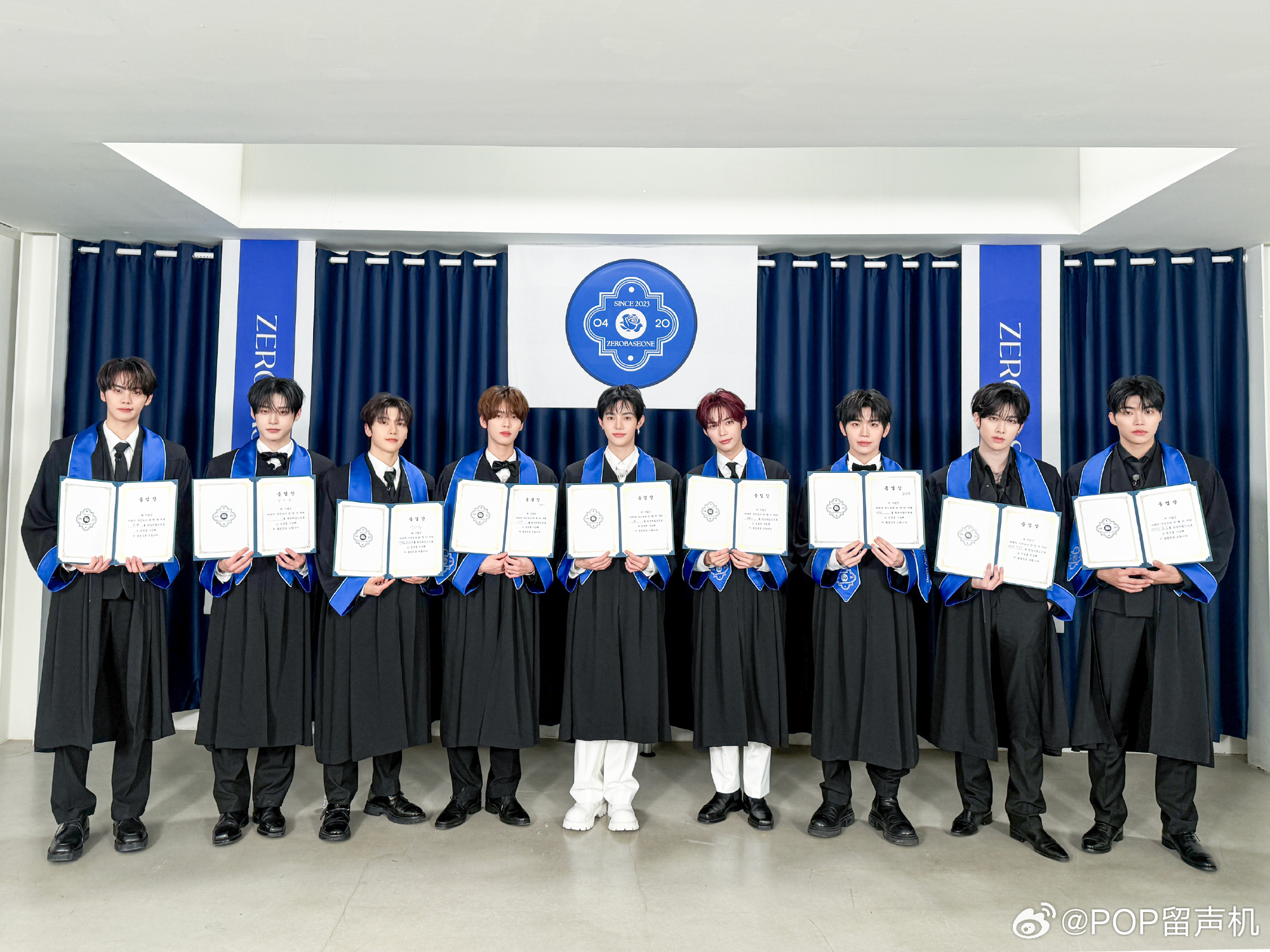 要毕业了，给ZB1发的荣誉证书┏━━♡━♡━━━♡━━━━♡━♡━┓　   　　