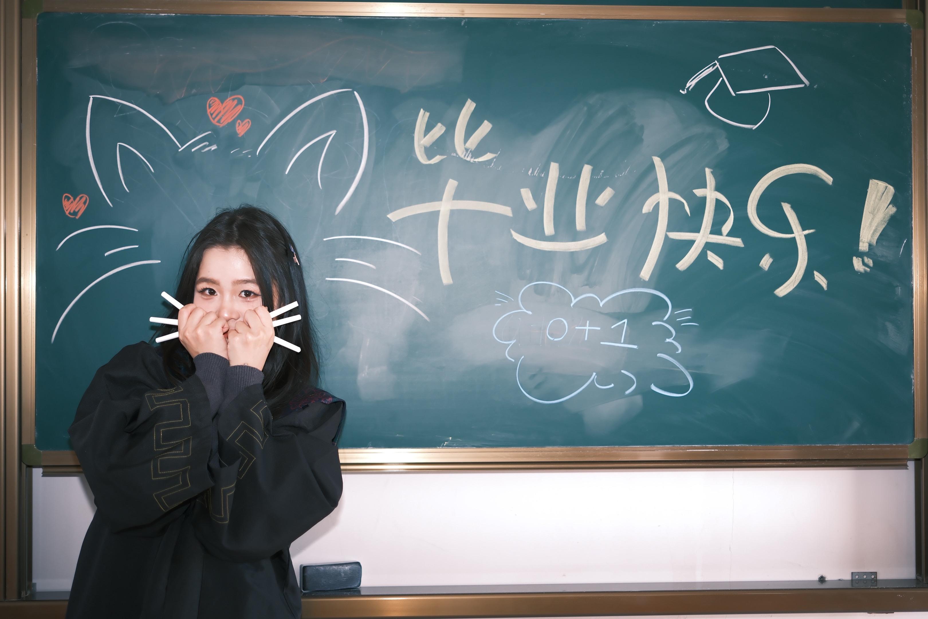 一个让我原图发作品的小姐姐。