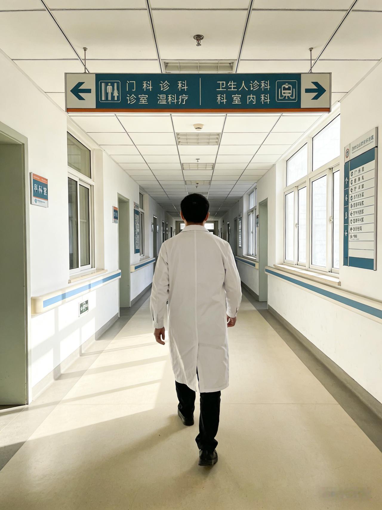 一位道医朋友，他跟我说：
想要身体好，从来不是靠药。身上那些小毛病，都可以调理好