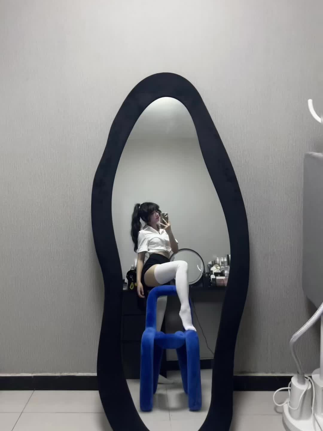 只可远观而不可亵玩