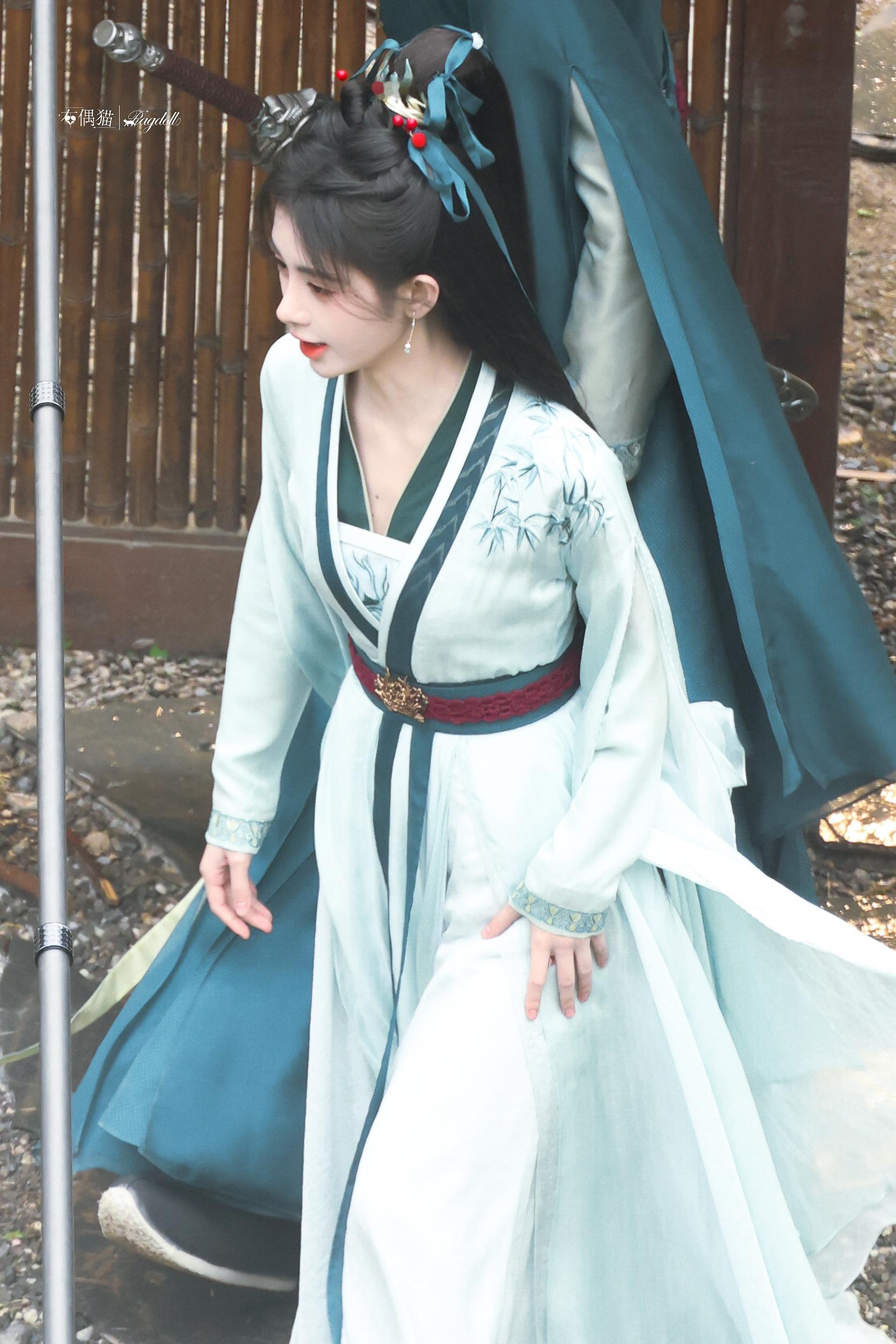 jjy鞠婧祎姜黎非jjy鞠婧祎千香遇你  如烟花映天下՞˶･֊･˶՞