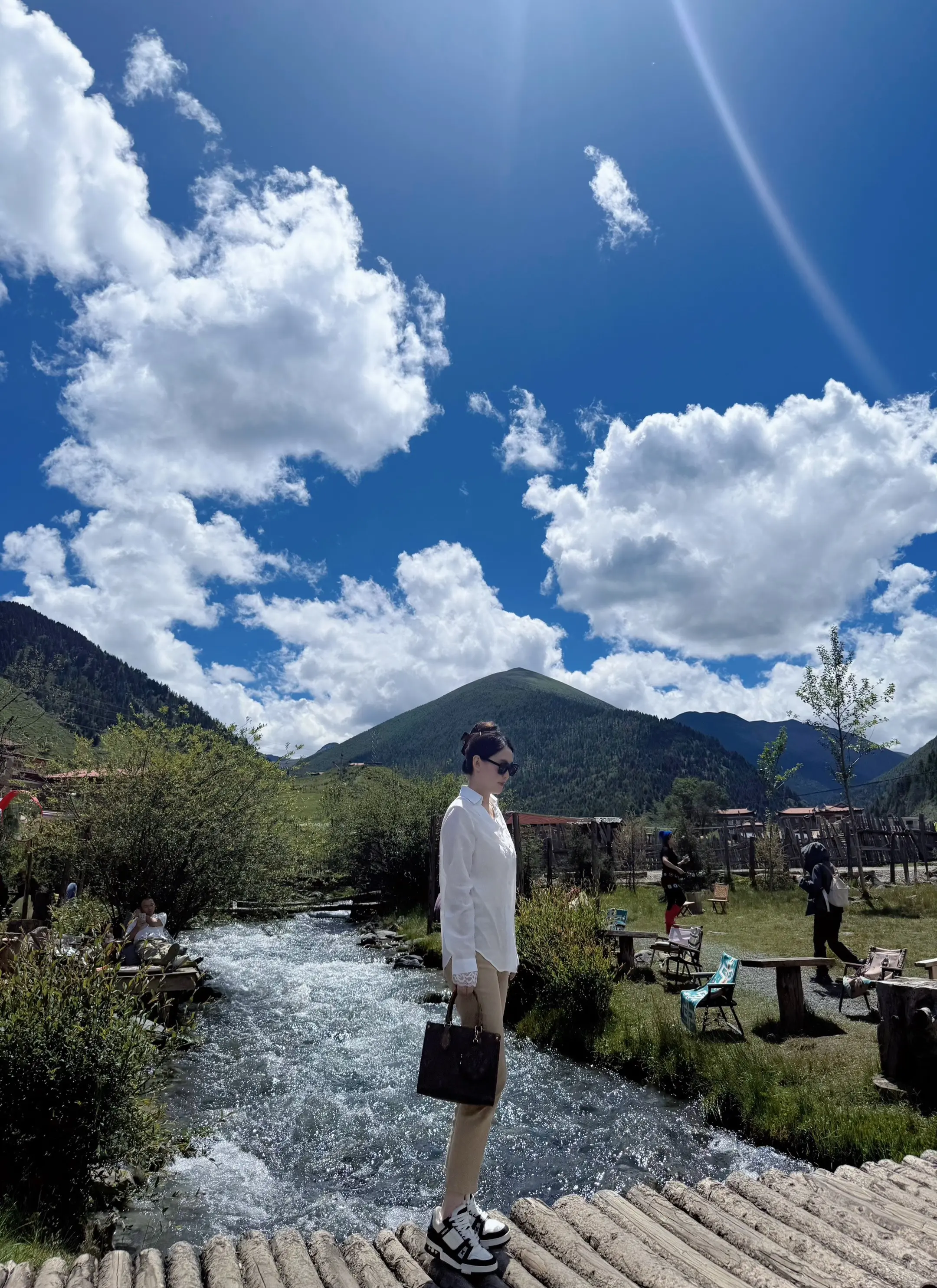 我们不必成为很好的人 请先享受普通的自己