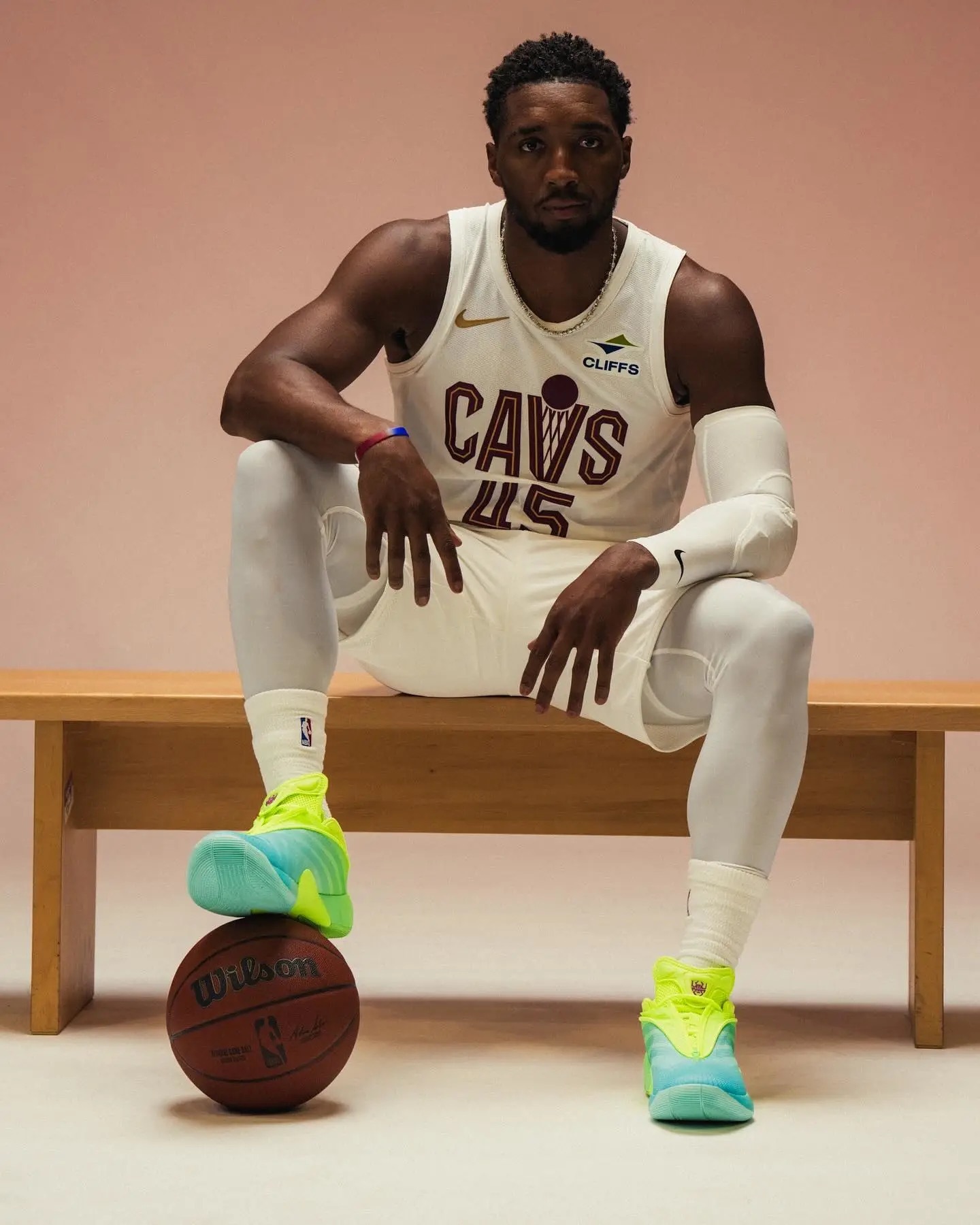 骑士米切尔nba媒体日nba 第九年🕷️ ​​​