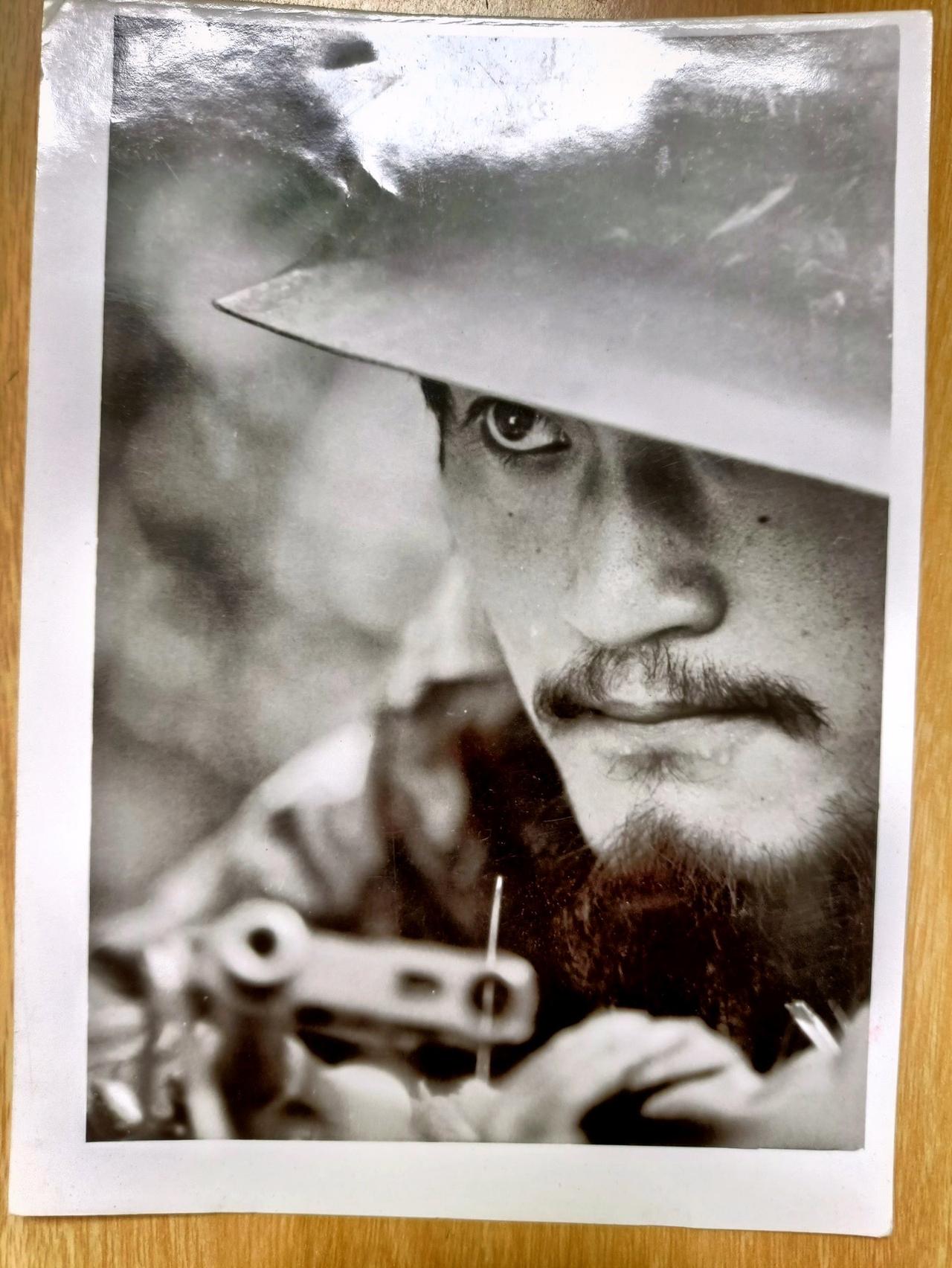 对越自卫反击战，老山前线，当年22岁的战斗英雄李宣文！他把青春献给了祖国，向他致