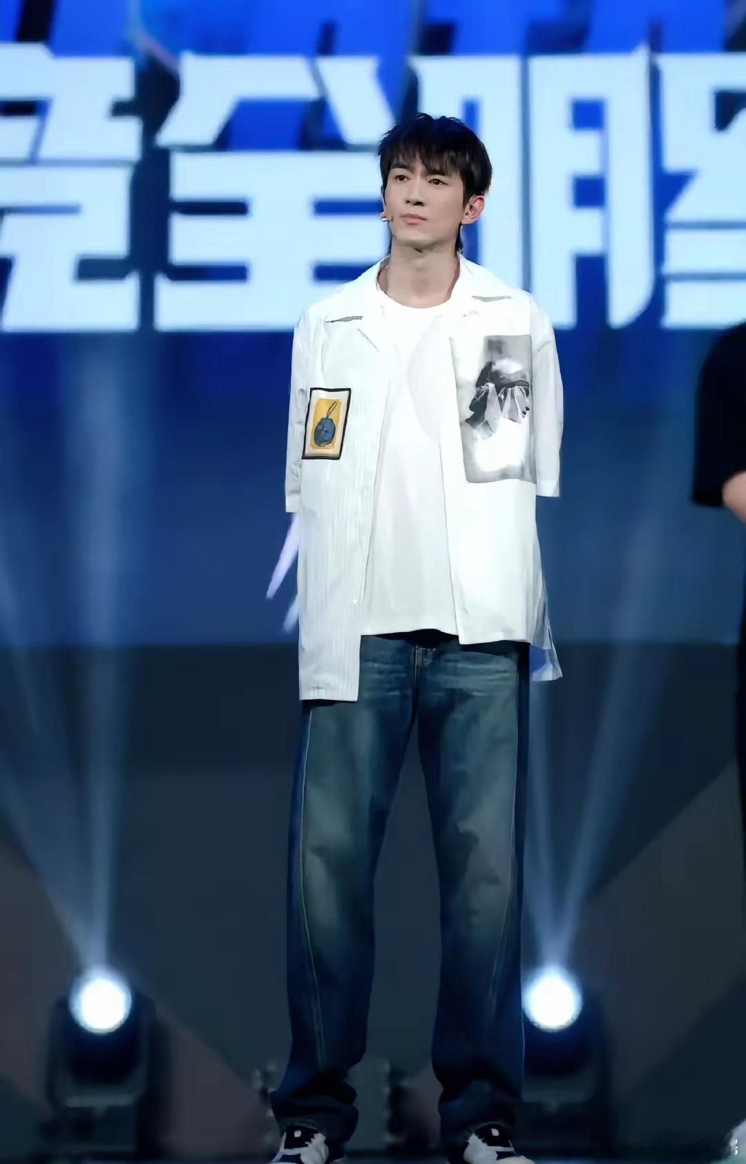 同一件衣服的演绎，林更新，严宽，成毅，哪一个更好？ ​​​