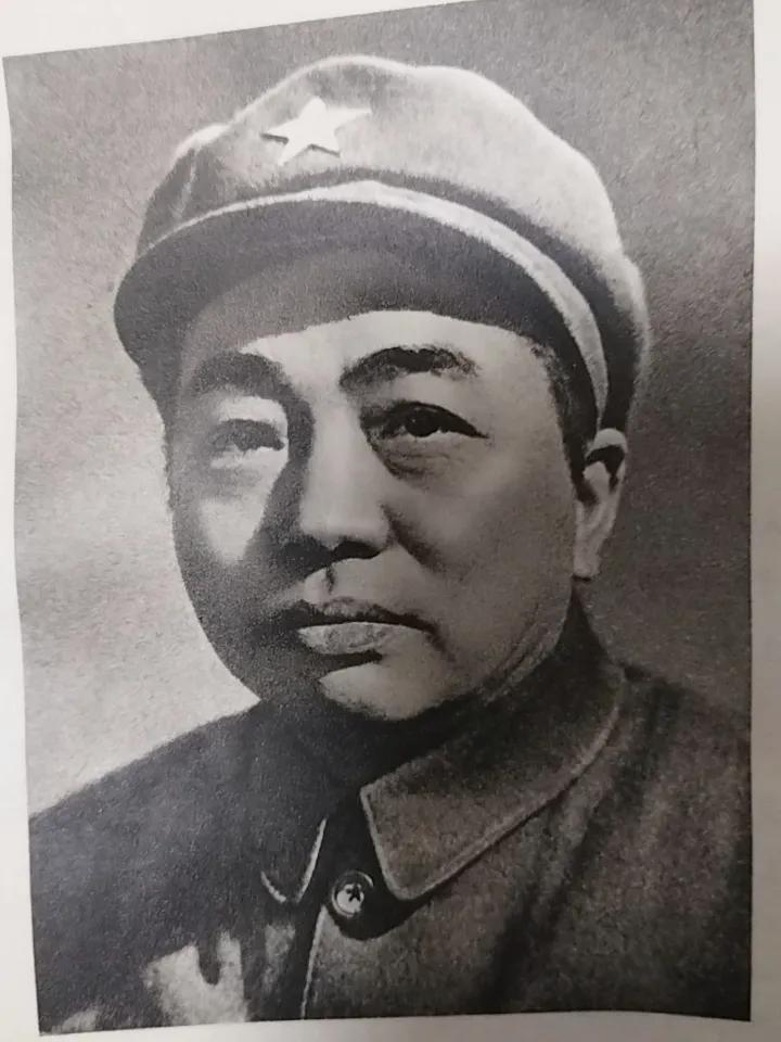 千年之后，彭德怀或将成为关公、岳飞般的民族精神符号
 
关公、岳飞流传千古，靠的