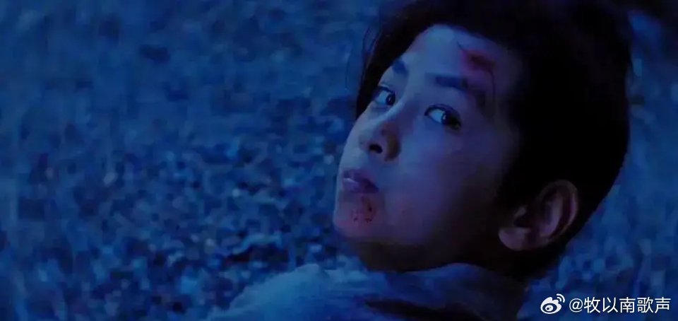 《白日提灯》最虐不是人鬼恋，是沉默到死的父子情《白日提灯》大结局落幕，段胥与鬼王