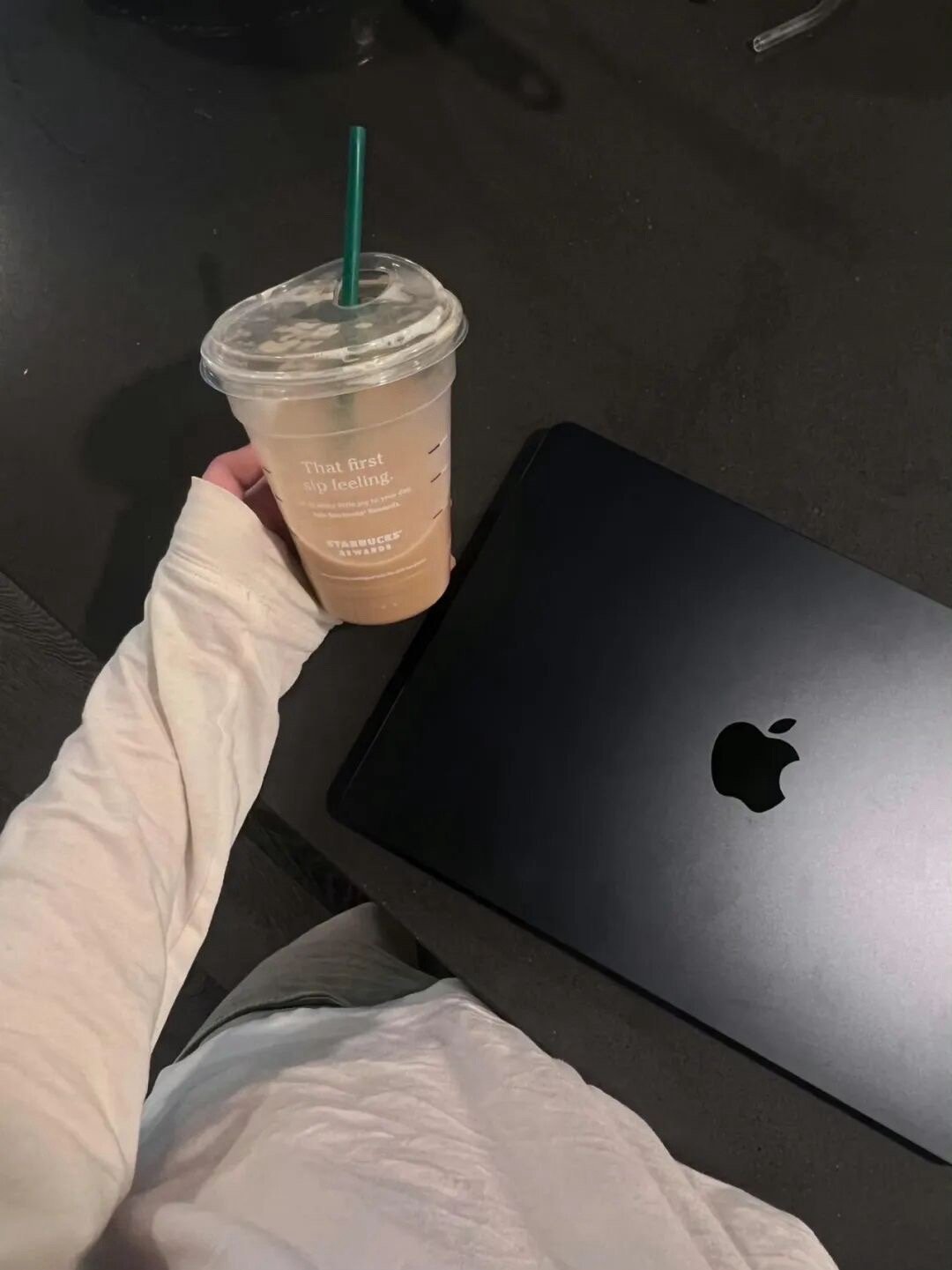 ʚ❤ɞᶫᵒᵛᵉ yourself“不如不得亦不失，也无欢喜也无悲” ​​​