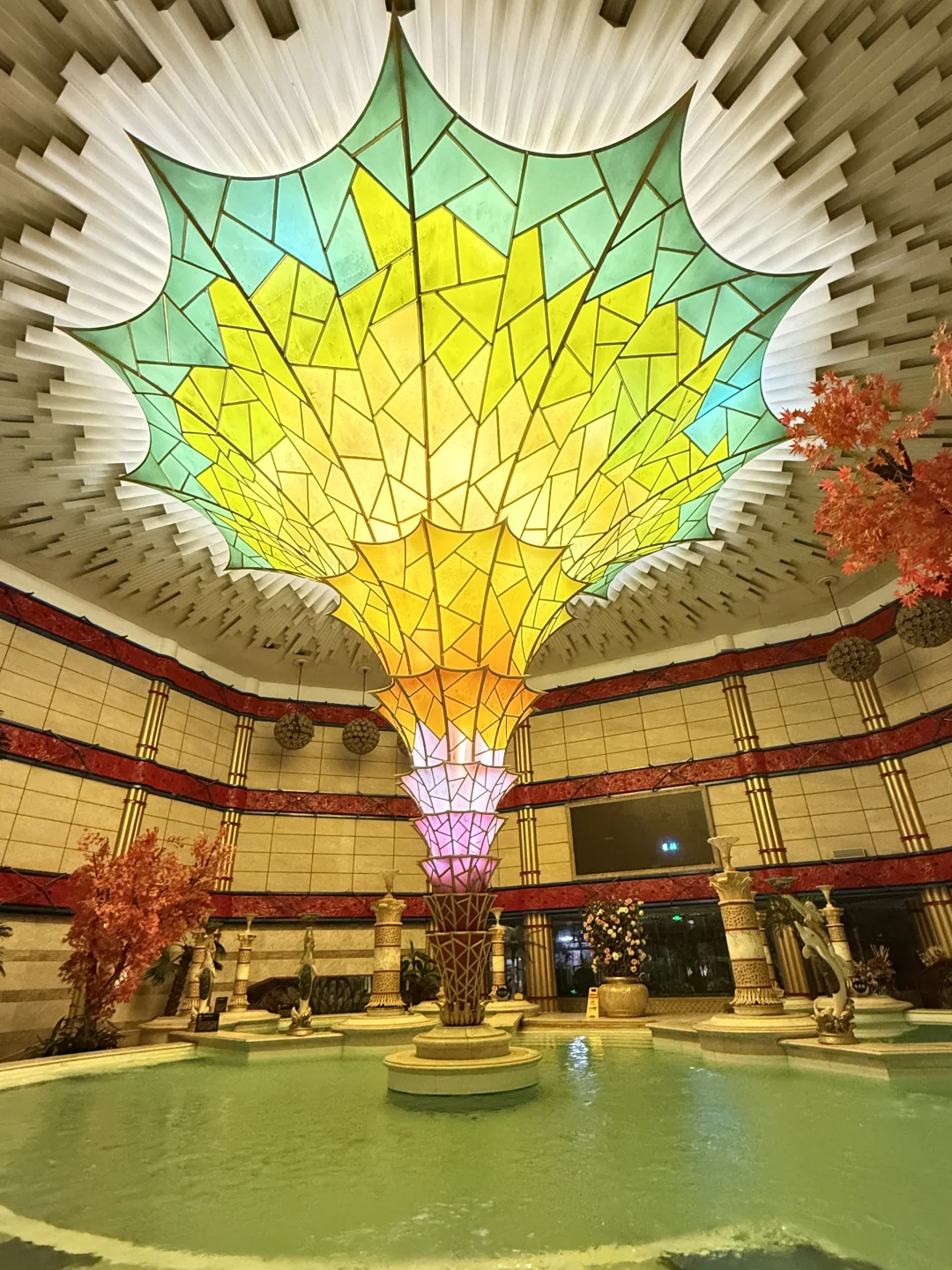 开了三十年的豪华老澡堂！