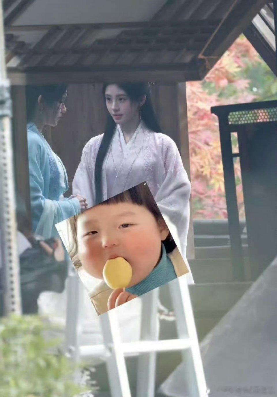 鞠婧祎粉衣古装路透  鞠婧祎月鳞绮纪粉衣路透  鞠婧祎[超话] 是高糊图都挡不住