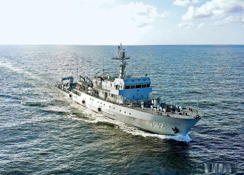 732无棣舰出海训练 