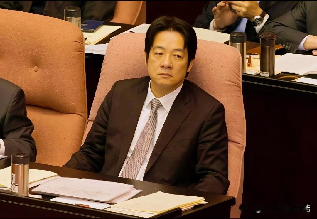 赖清德的天塌了！

高德地图这次在湾湾的使用体验非常好，不仅顺畅而且没有之前境外