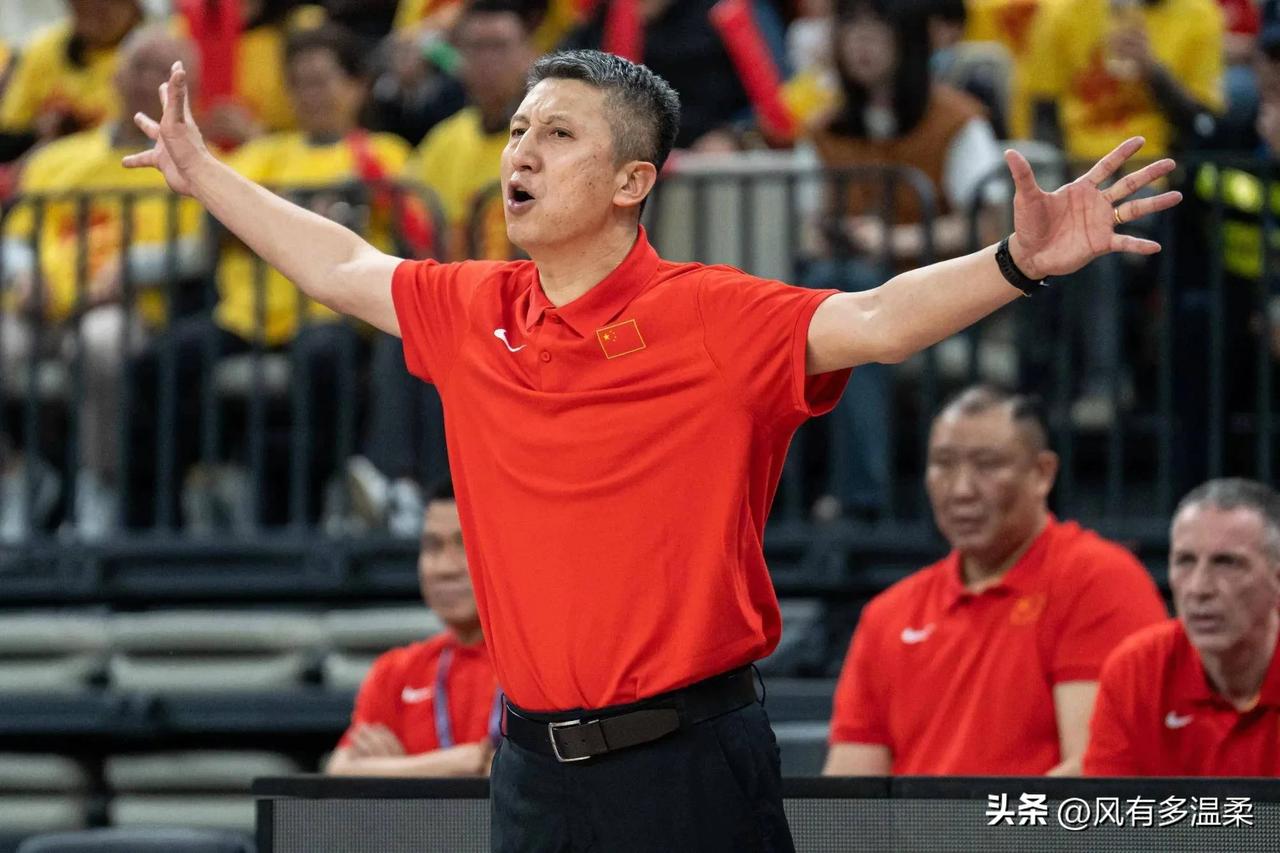 逆风翻盘显风骨 男篮韧性正归来
 一一一中国男篮“世亚预”第二窗口期比赛有感
