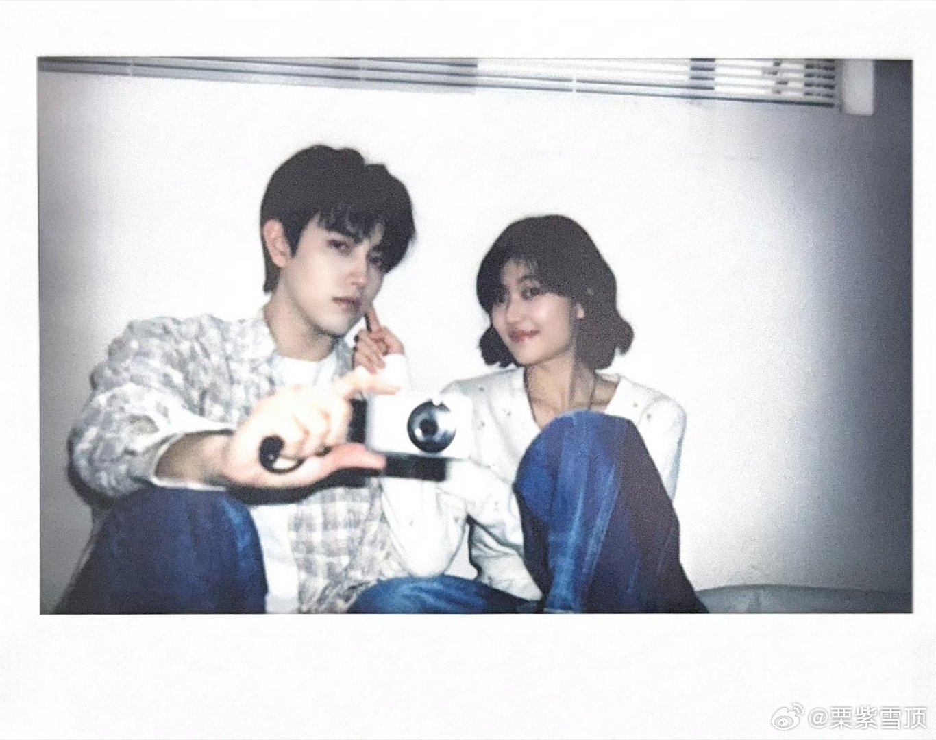 纯真年代的爱情豆瓣7.3纯真年代的爱情目前的分数也在意料之中， 青梅竹马双向奔赴