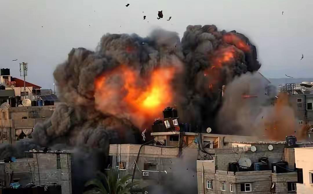 冲突第6天，伊朗给出了最强硬的回应，再打，就要端了以色列的迪莫纳反应堆。与此同时