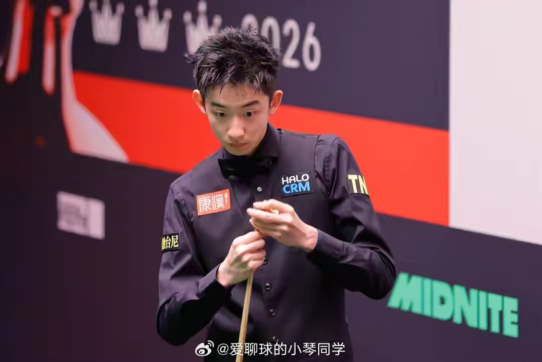 中国斯诺克3胜4负！吴宜泽脱险丁俊晖掉队，周跃龙刘宏宇放倒前16斯诺克中国公开赛