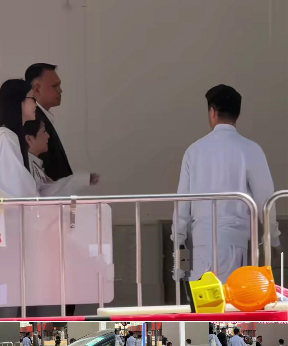 四太梁安琪和儿子何猷君、儿媳奚梦瑶母子三人出行，一个高大的黑衣男紧紧跟在四太梁安