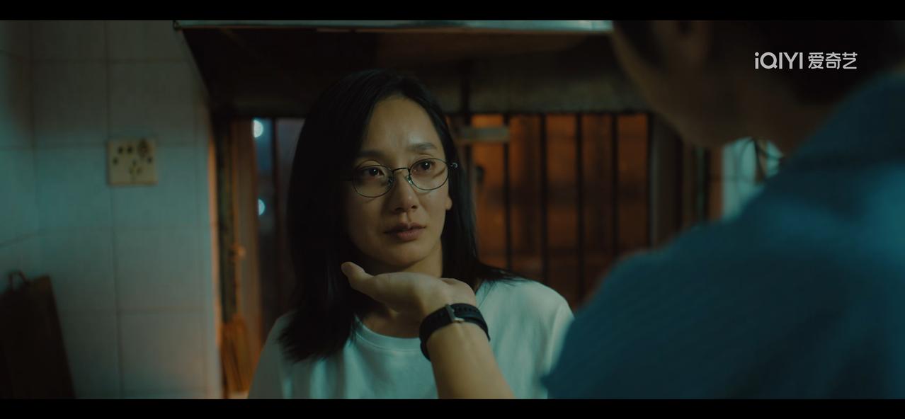 《除恶》看到王萍上了韩强的车，包里还多了两颗糖块，就知道为了“忍一忍”不仅没有过