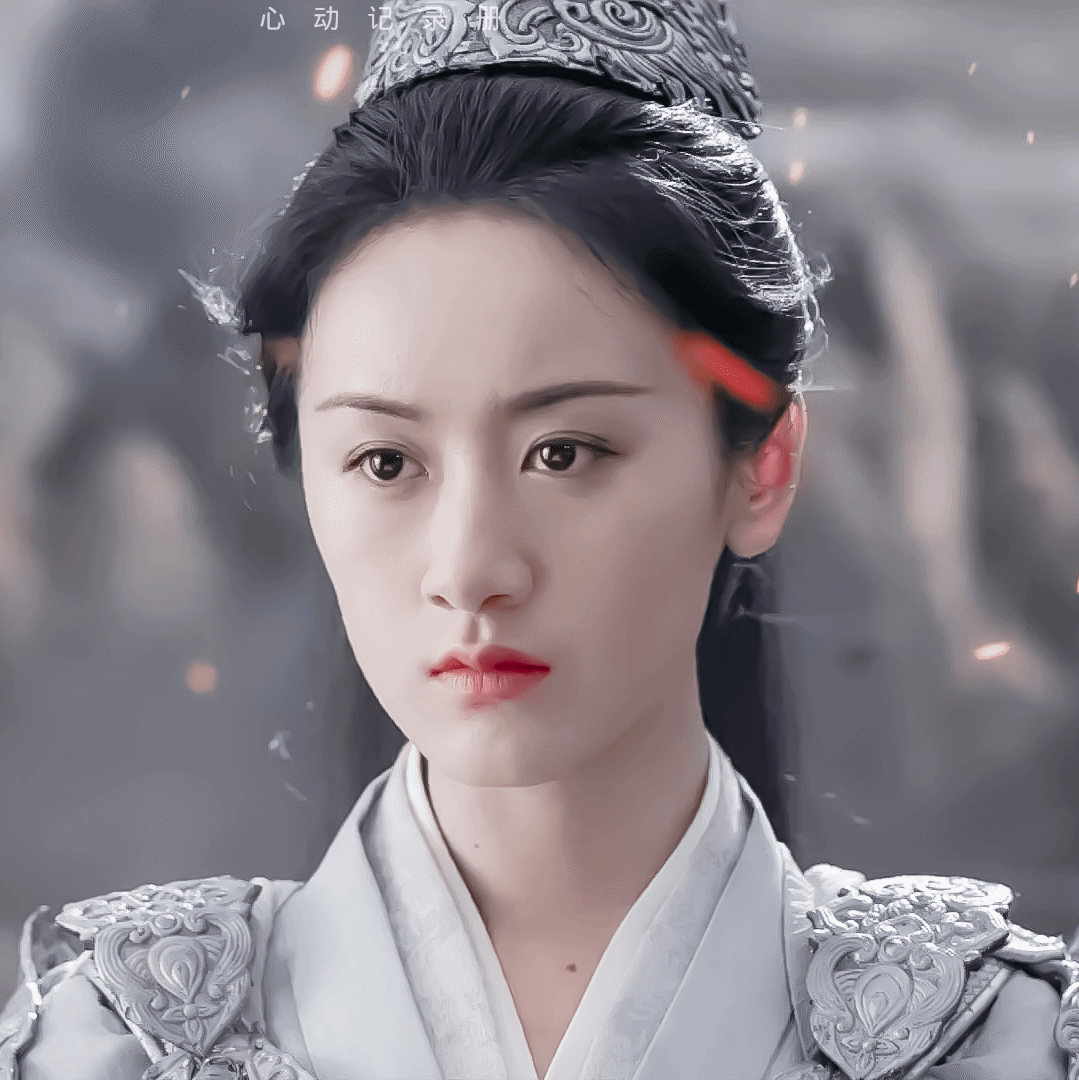 袁冰妍 角色会为演员赋魅，好的演技更是演员一辈子的魅！表演时的魅力却会盖住五官的