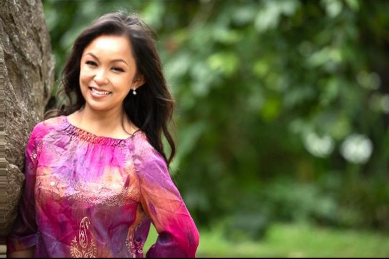 浙江嘉兴的王女士开网店卖衣服，可遇到个大麻烦。从2025年10月起，有顾客频繁下