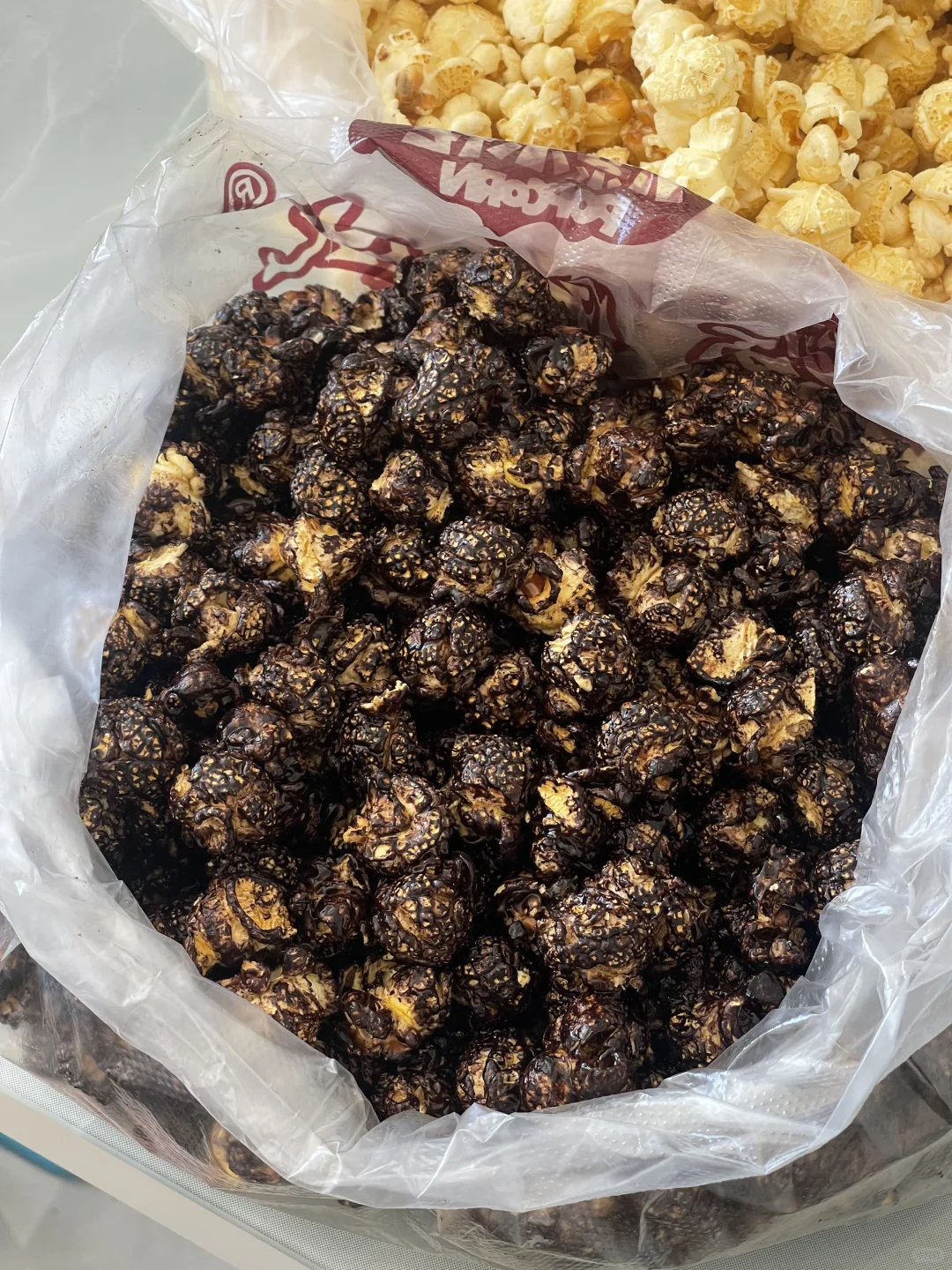 松露黑巧克力爆米花🍿！！！天津好吃的真多啊！