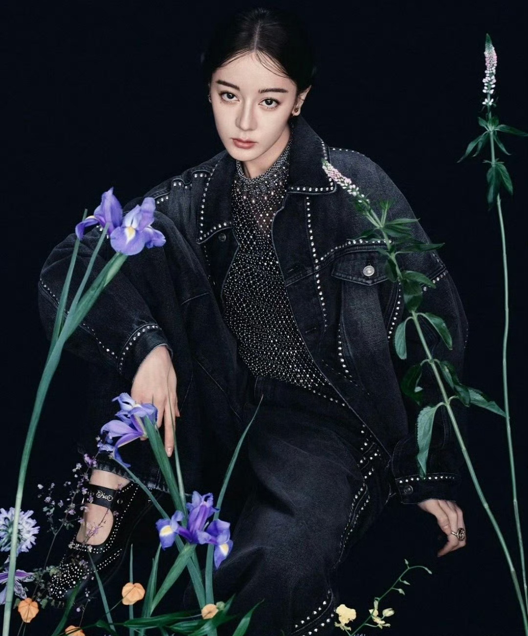 迪丽热巴最新品牌大片~好高级的脸[哇]什么风格都驾驭的很好哎！ ​​​