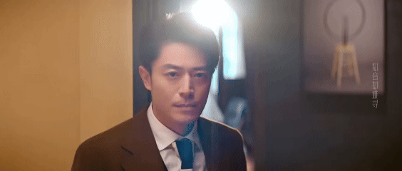 亲密戏请按朱珠这个标准卷彻底被朱珠的演技征服！全程松弛又高级，一举一动都很有韵味