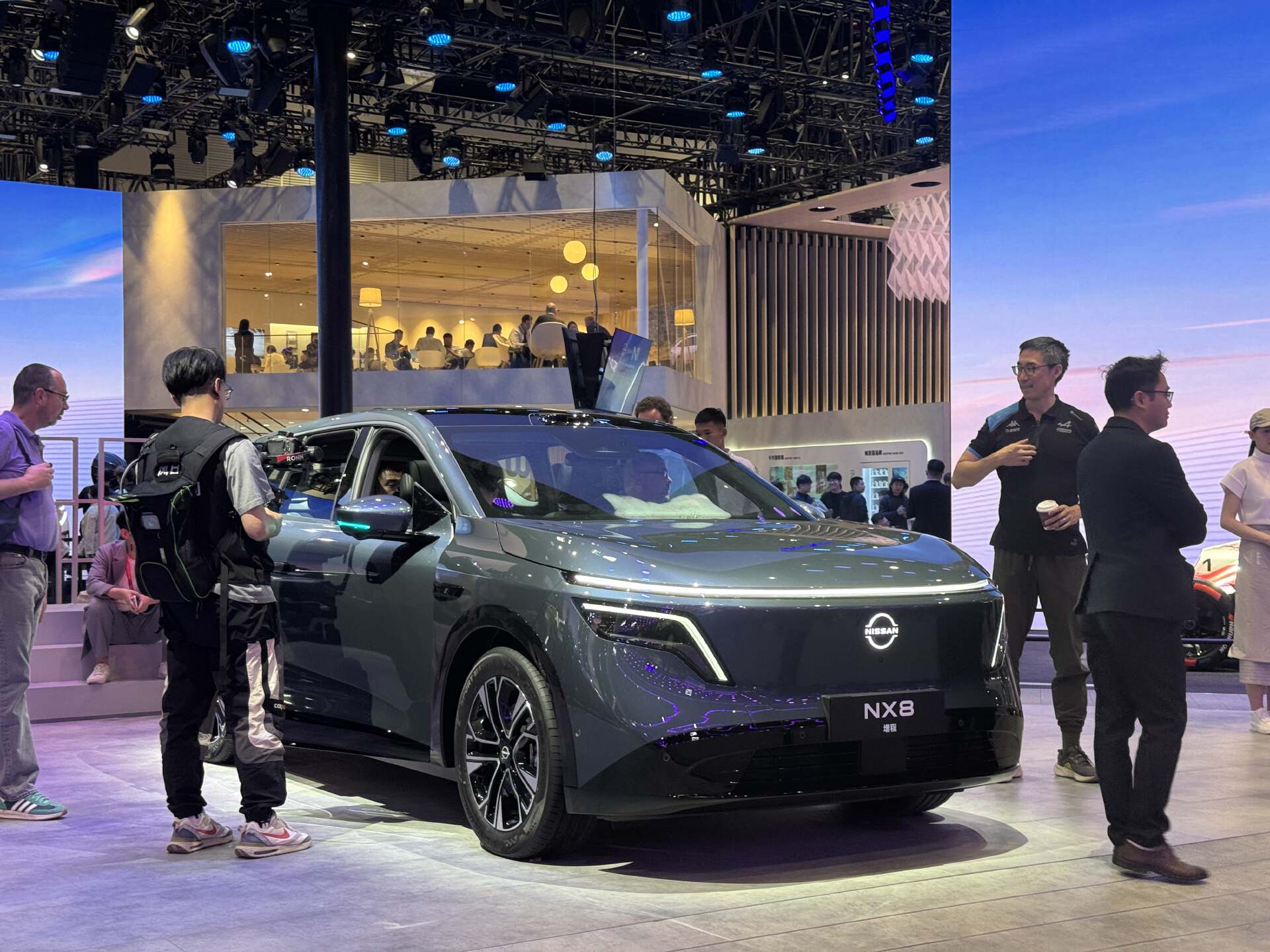 闪电快讯｜日产汽车北京车展发布两款全新新能源SUV概念车