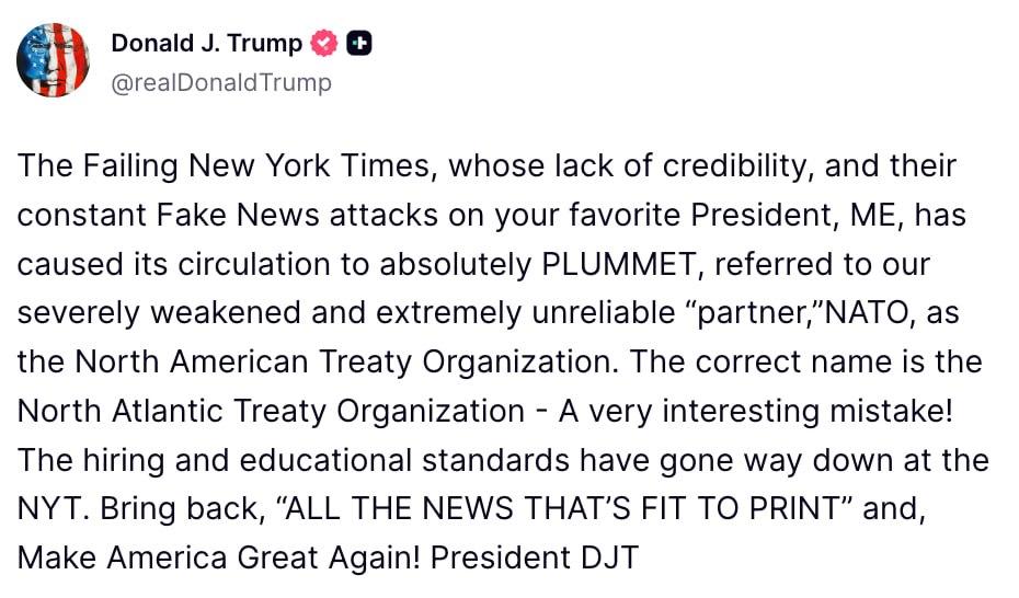 特朗普公开炮轰《纽约时报》，吐槽这家“日薄西山”的媒体可信度尽失、销量暴跌。
 