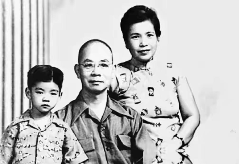 72年吴石儿子向中央申诉，周恩来批示：应将他作革命烈士子女看待

这事得从头说。